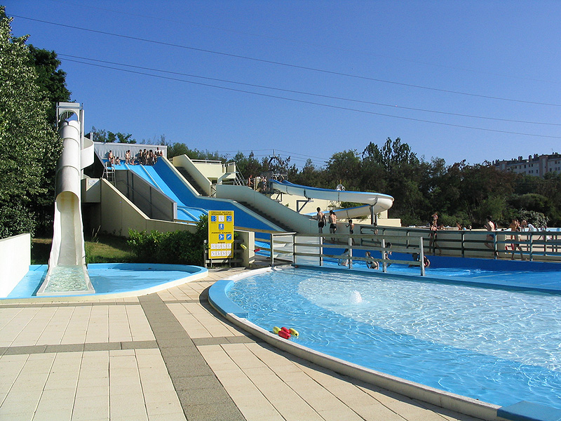 accessoire piscine pessac