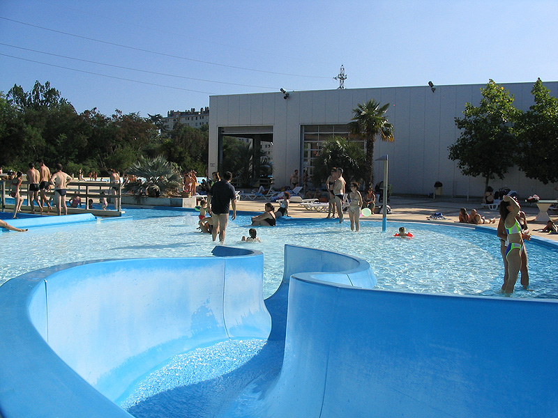 accessoire piscine pessac