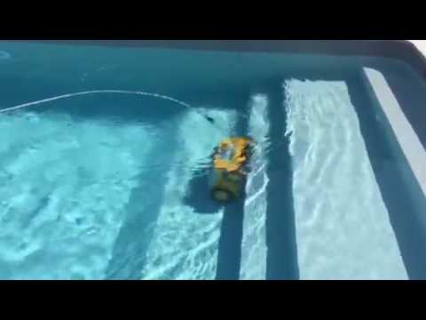 aspirateur piscine aquilus