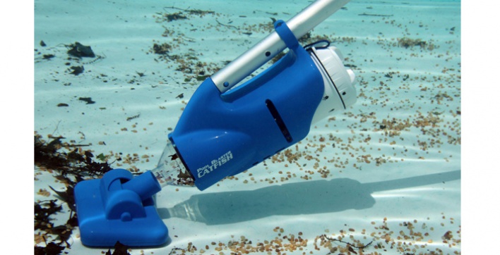 aspirateur piscine aquilus